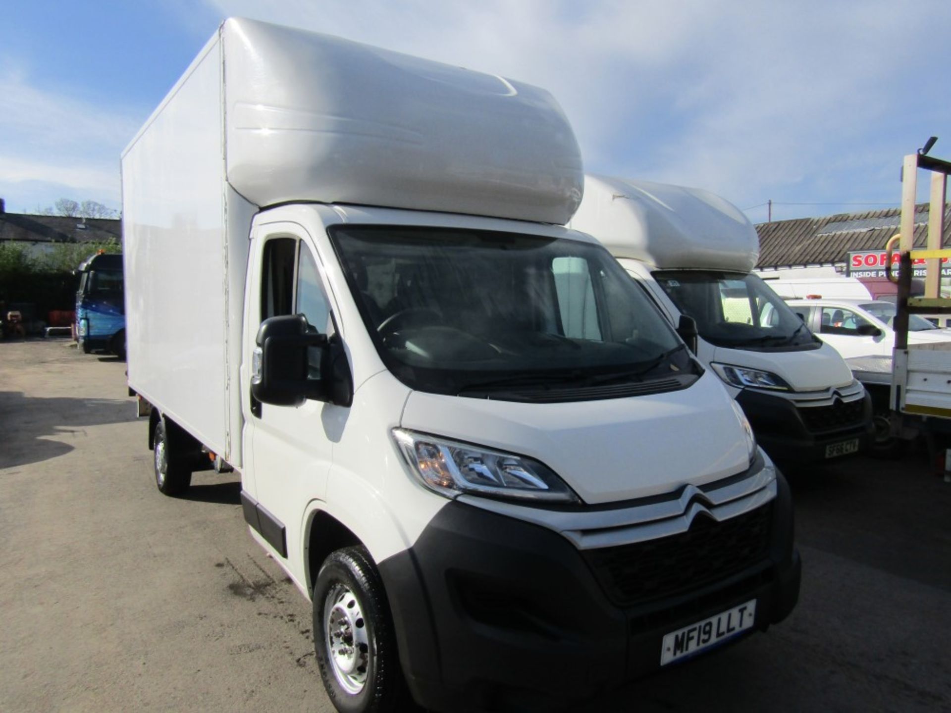 19 reg CITROEN RELAY 35 HEAVY L4 BLUE HDI LUTON VAN, 1ST REG 03/19, TEST 04/23, 122516M, V5 HERE,