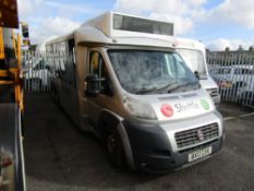 13 reg FIAT DUCATO 40 MAXI MULTIJET MINIBUS C/W RAMP (RUNS BUT WON'T DRIVE - GEARBOX FAILURE, POSSI