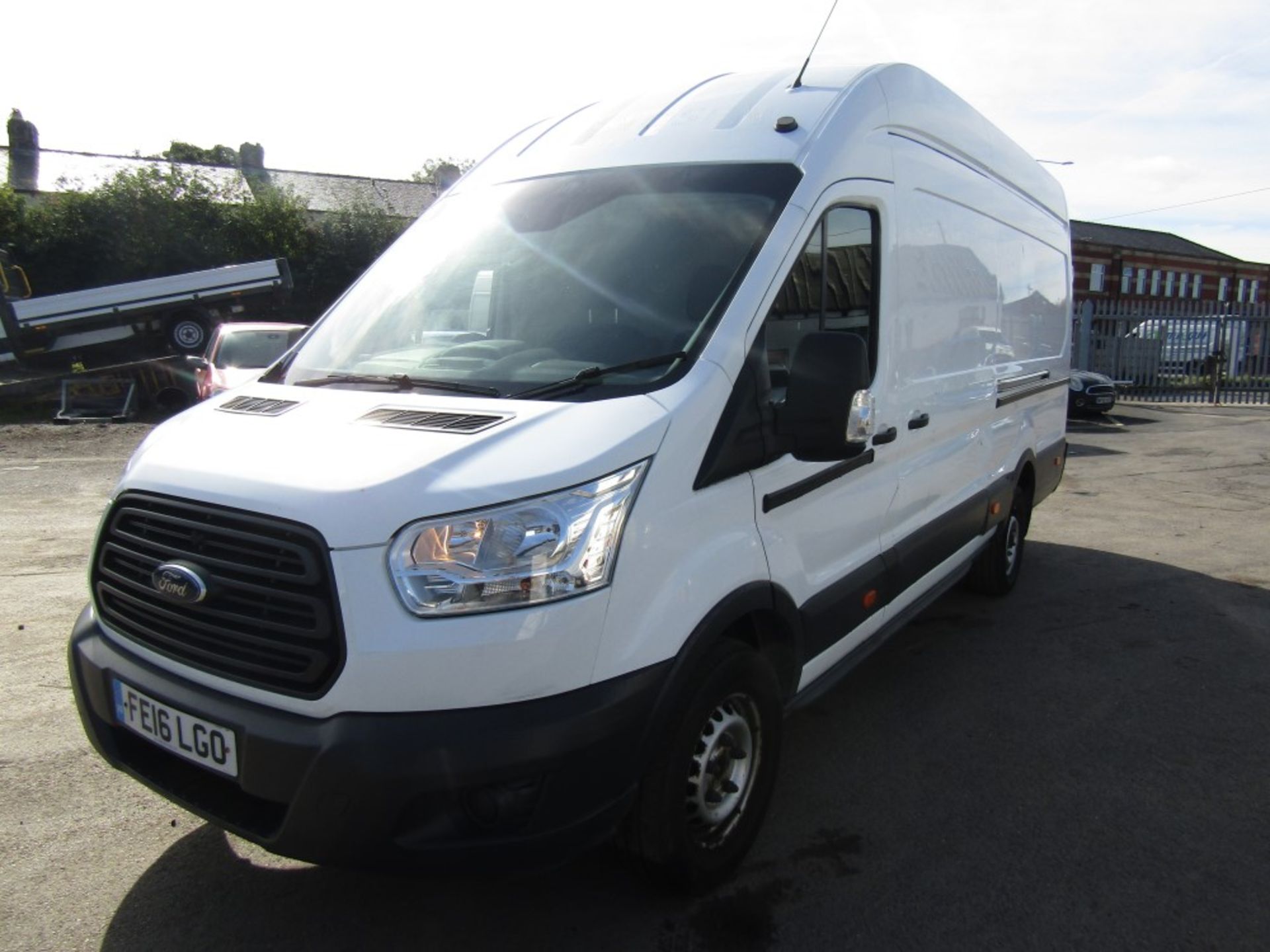 16 reg FORD TRANSIT 350, 1ST REG 04/16, TEST 04/23, 126742M, V5 HERE, 1 OWNER FROM NEW [+ VAT] - Image 2 of 7