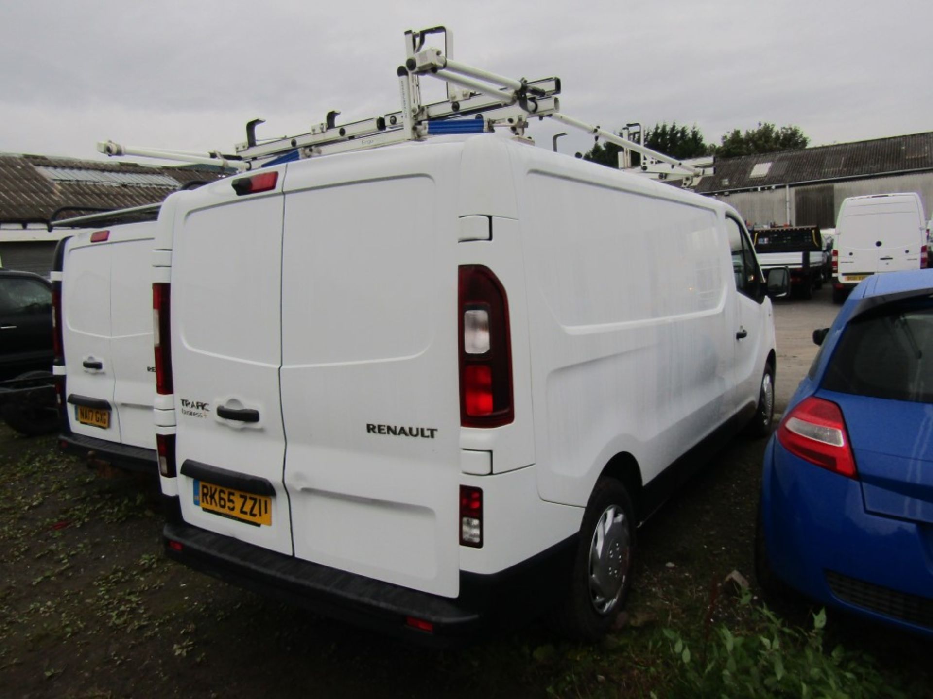 65 reg RENAULT TRAFIC LL29 BUSINESS+ NRG DCI (NON RUNNER) 1ST REG 10/15, 114579M, V5 HERE, 1 OWNER - Image 4 of 7