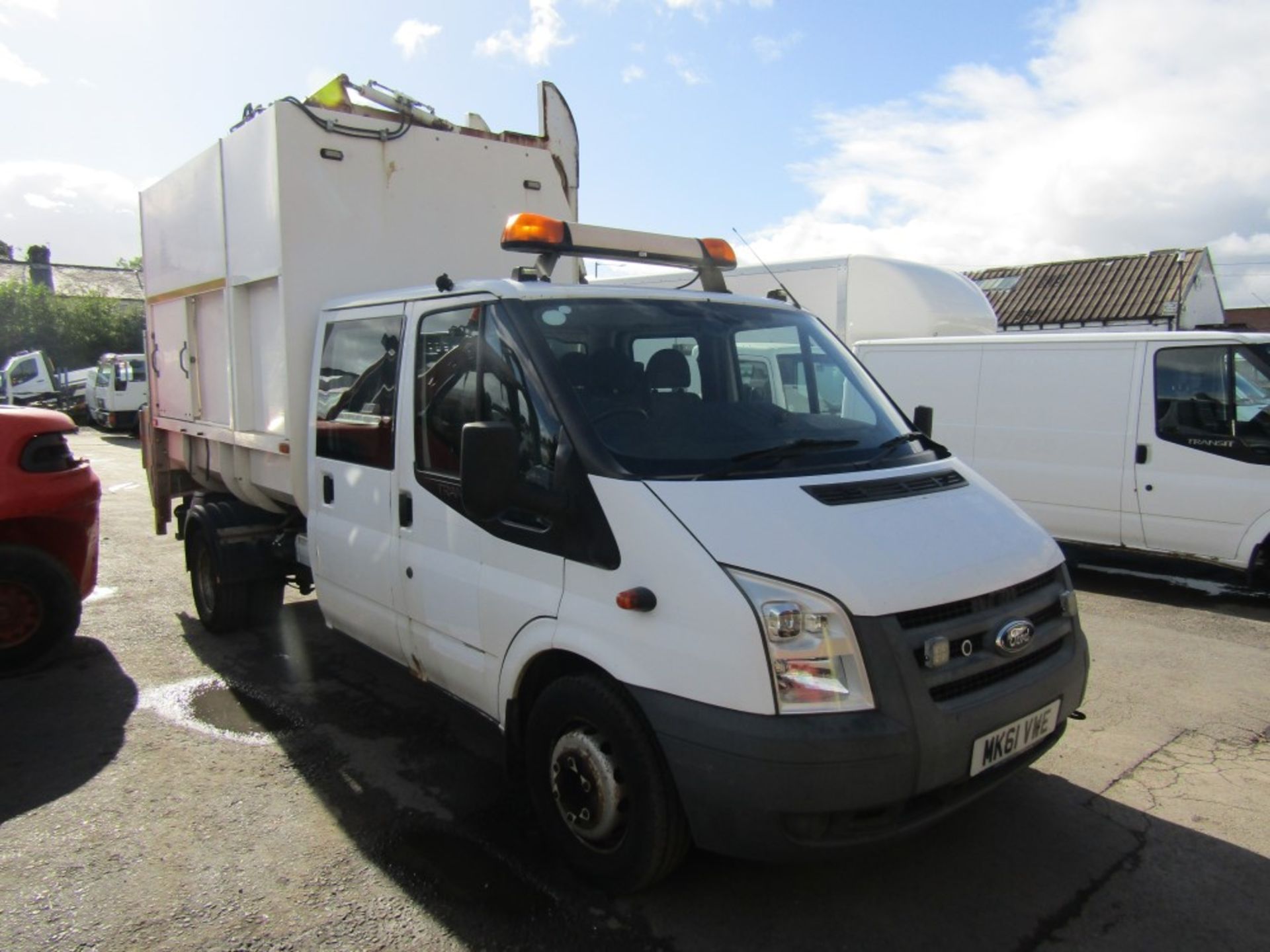 61 reg FORD TRANSIT 140 T460L D/C TIPPER C/W BIN LIFT (DIRECT COUNCIL) 1ST REG 09/11, TEST 06/23,