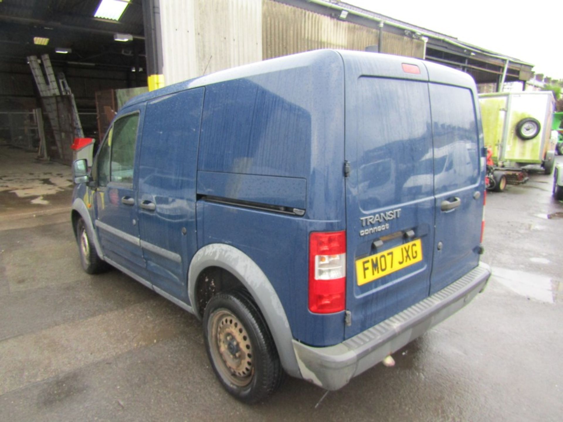 07 reg FORD TRANSIT CONNECT T220 L75 (DIRECT COUNCIL) 1ST REG 08/07, TEST 08/23, 73249M, V5 HERE, - Image 3 of 7