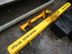 LIFTING BAR & GIRDER [NO VAT]