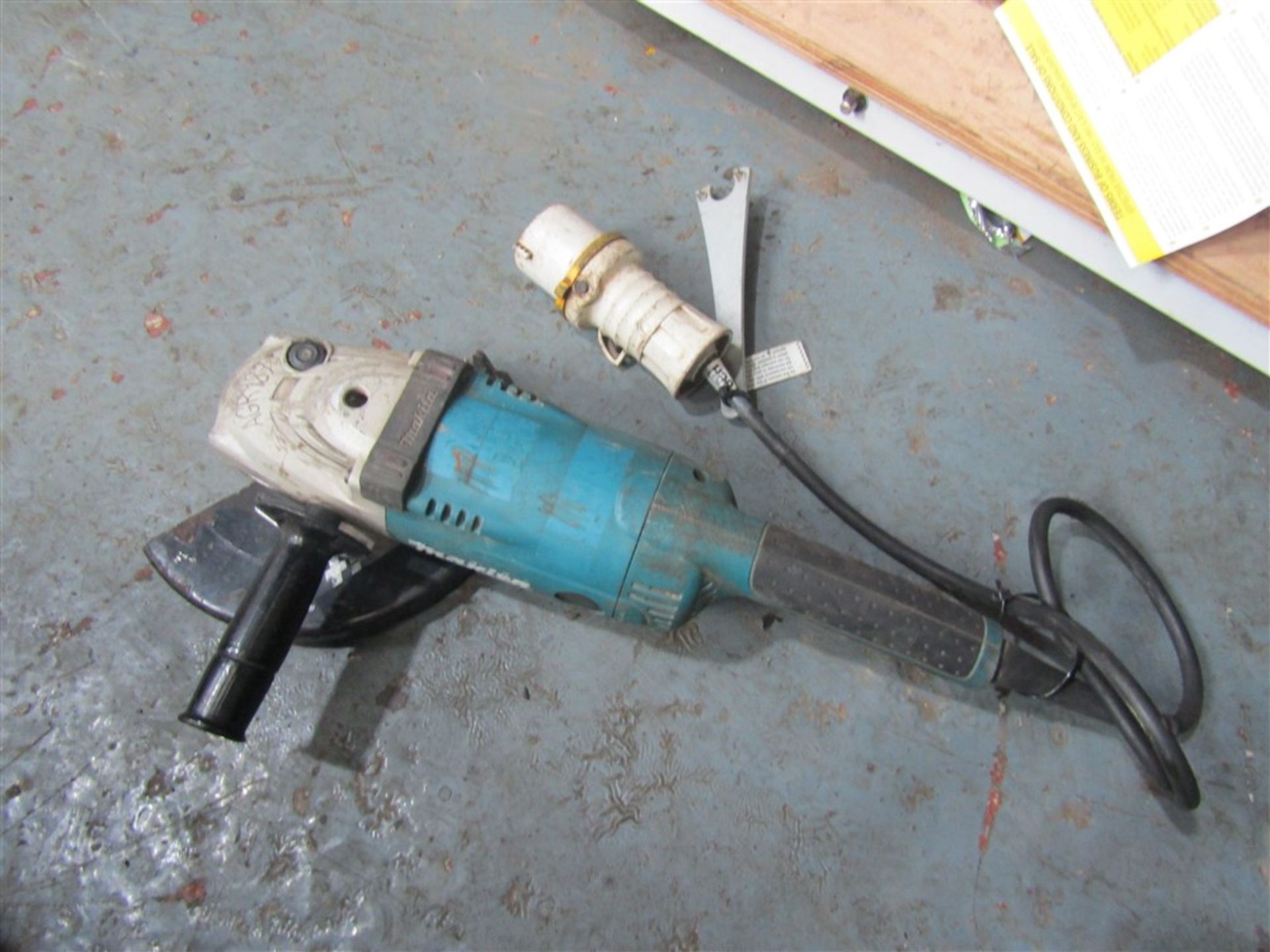 110V 230MM ANGLE GRINDER (DIRECT HIRE COMPANY) [+ VAT]