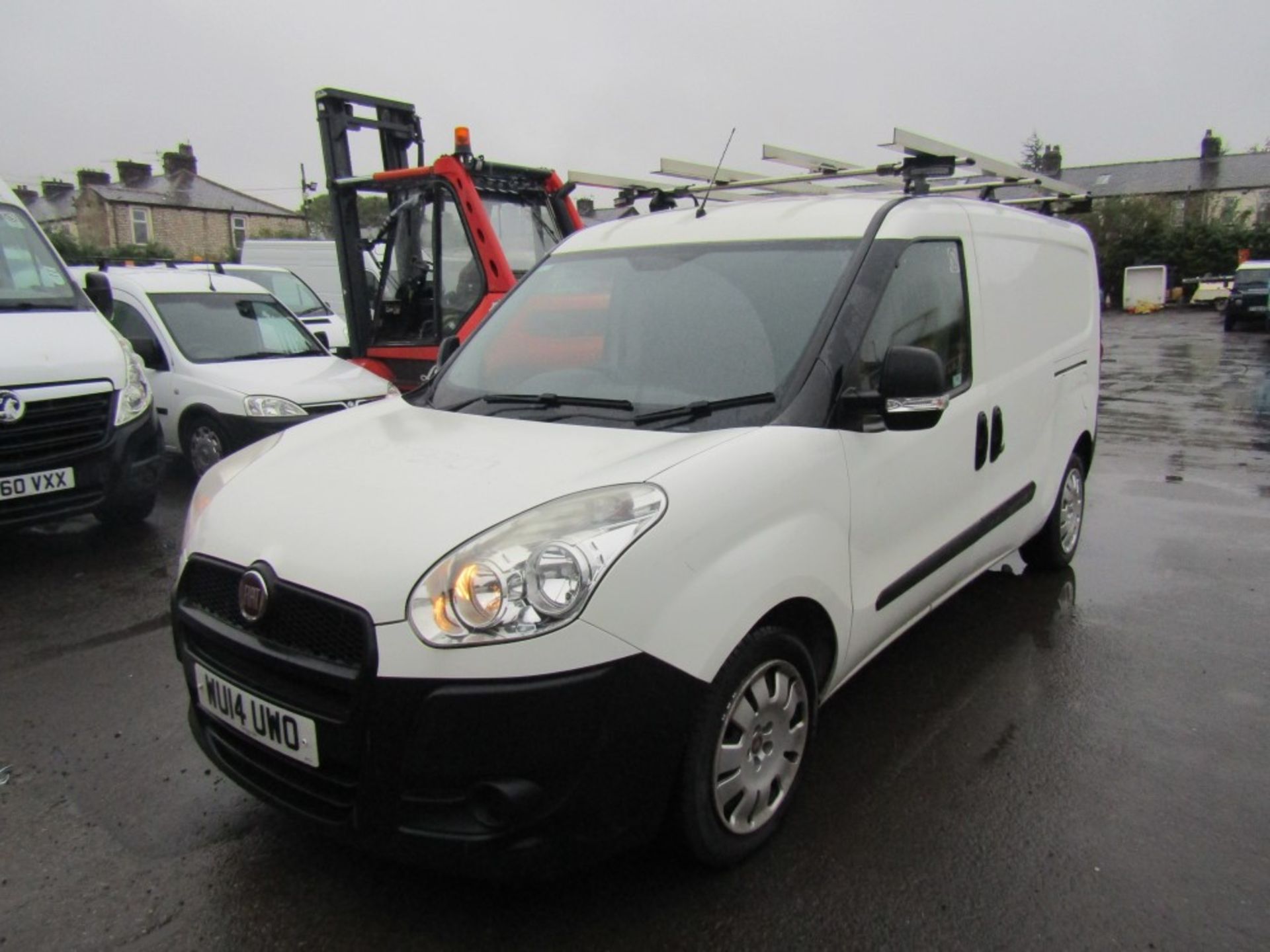 14 reg FIAT DOBLO 16V MULTIJET (NON RUNNER) 1ST REG 03/14, 100401M WARRANTED, V5 HERE, 1 FORMER - Image 2 of 7