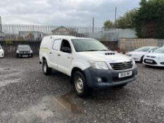 15 reg TOYOTA HILUX ACTIVE D-4D 4 X 4 DCB (LOCATION MIDDLEWICH) 1ST REG 03/15, TEST 03/23, 129444M,