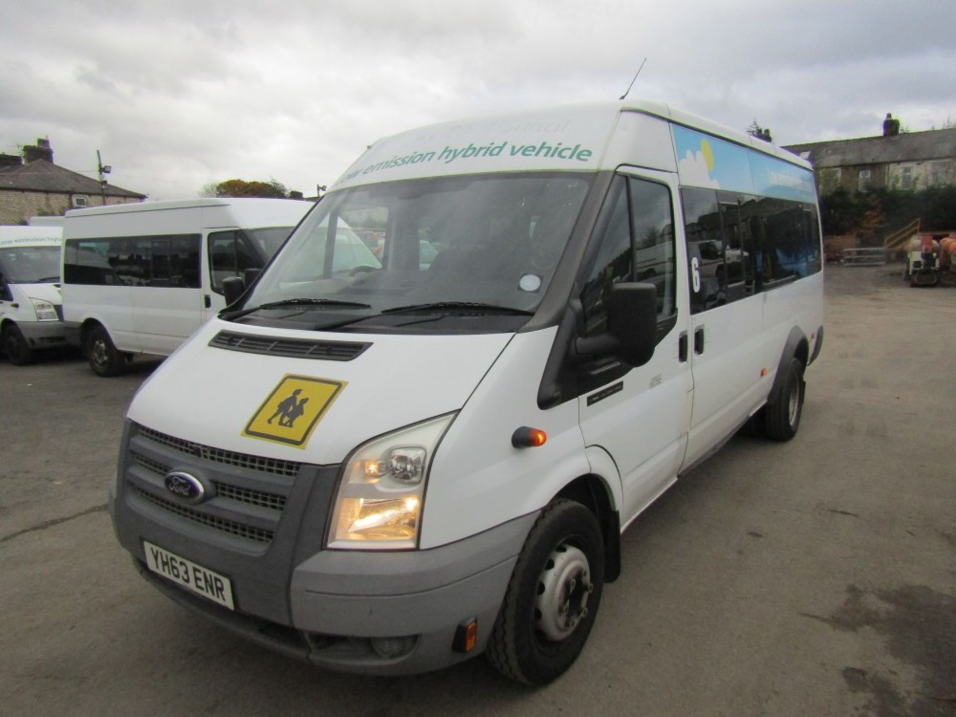 63 reg FORD TRANSIT 135 T430 RWD MINIBUS (DIRECT COUNCIL) 1ST REG 09/13, TEST 08/23, 84344M, V5 - Image 2 of 7