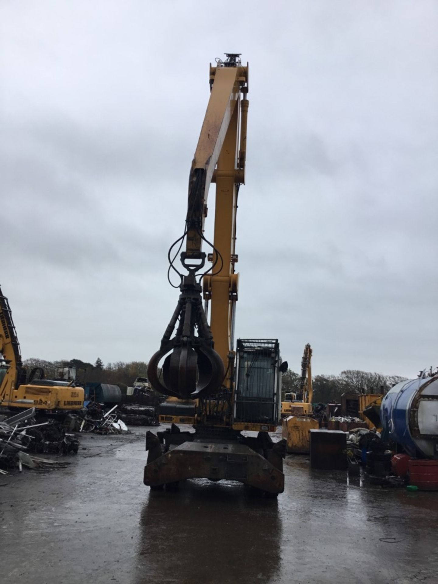 2010 LIEBHERR 934 (LOCATION ANNAN) 15340 HOURS (RING FOR COLLECTION DETAILS) [+ VAT] - Image 2 of 4