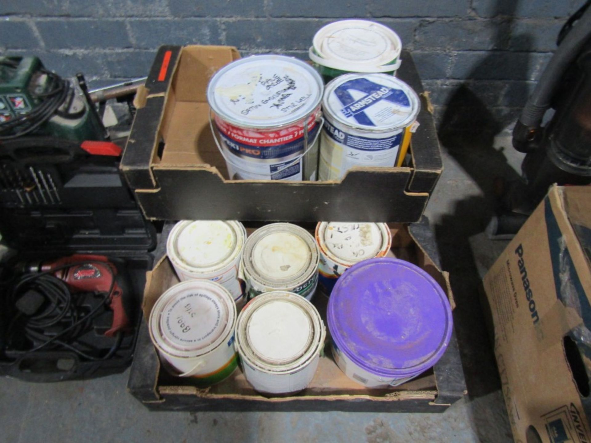 3 X BOXES CONTRACT SURPLUS MIXED COLOUR EMULSION PAINTS [NO VAT]