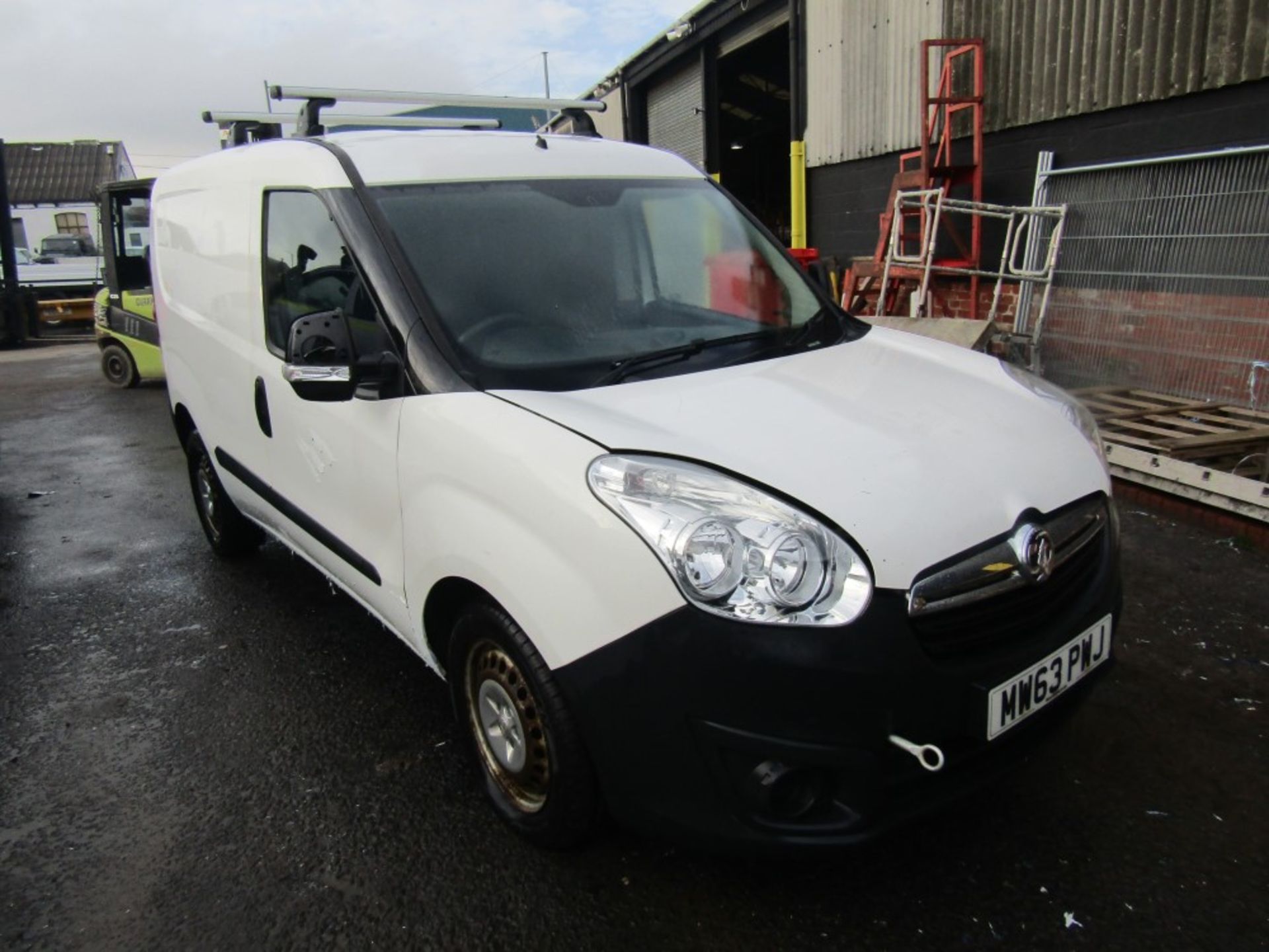 63 reg VAUXHALL COMBO 2300 L1H1 CDTI (NON RUNNER) (DIRECT UNITED UTILITIES WATER) 1ST REG 12/13,