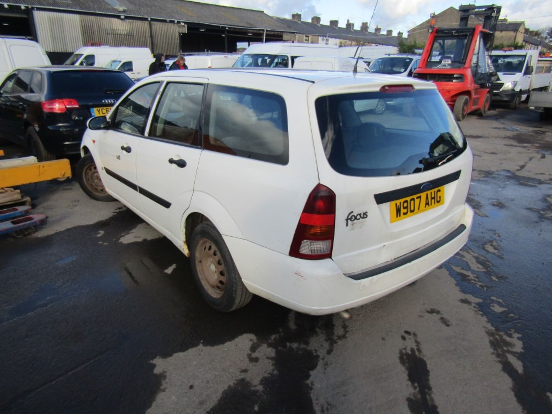 W reg FORD FOCUS CL TD DI ESTATE, 1ST REG 05/00, 145820M WARRANTED, V5 HERE, 2 FORMER KEEPERS [NO - Image 3 of 6