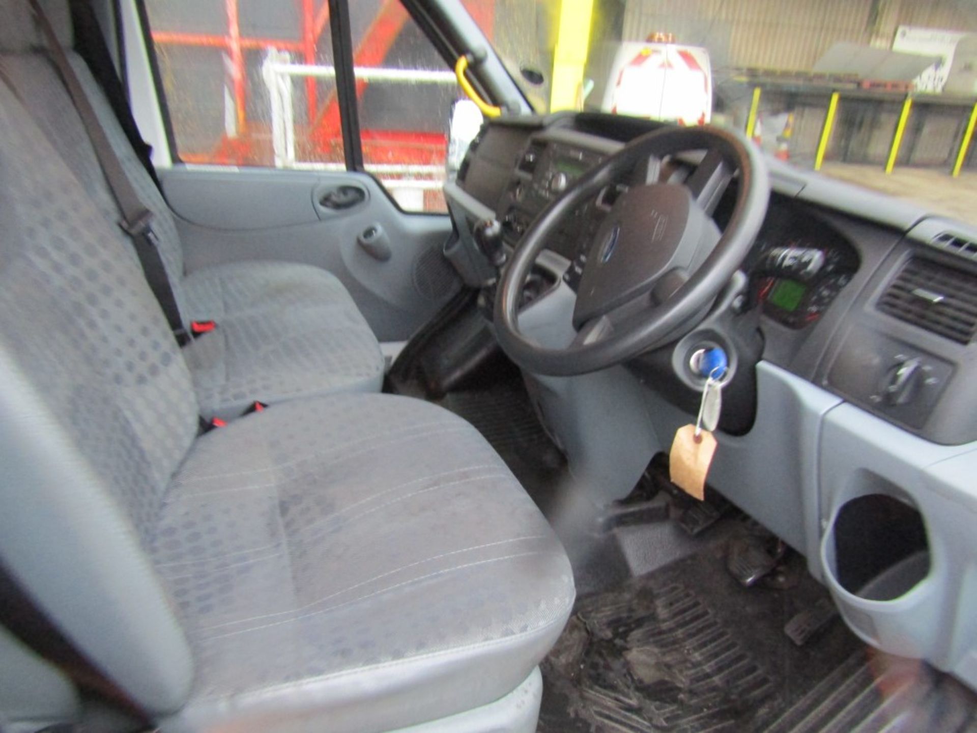 14 reg FORD TRANSIT 135 T430 RWD MINIBUS (DIRECT COUNCIL) 1ST REG 03/14, TEST 01/23, 70071M, V5 - Image 6 of 7