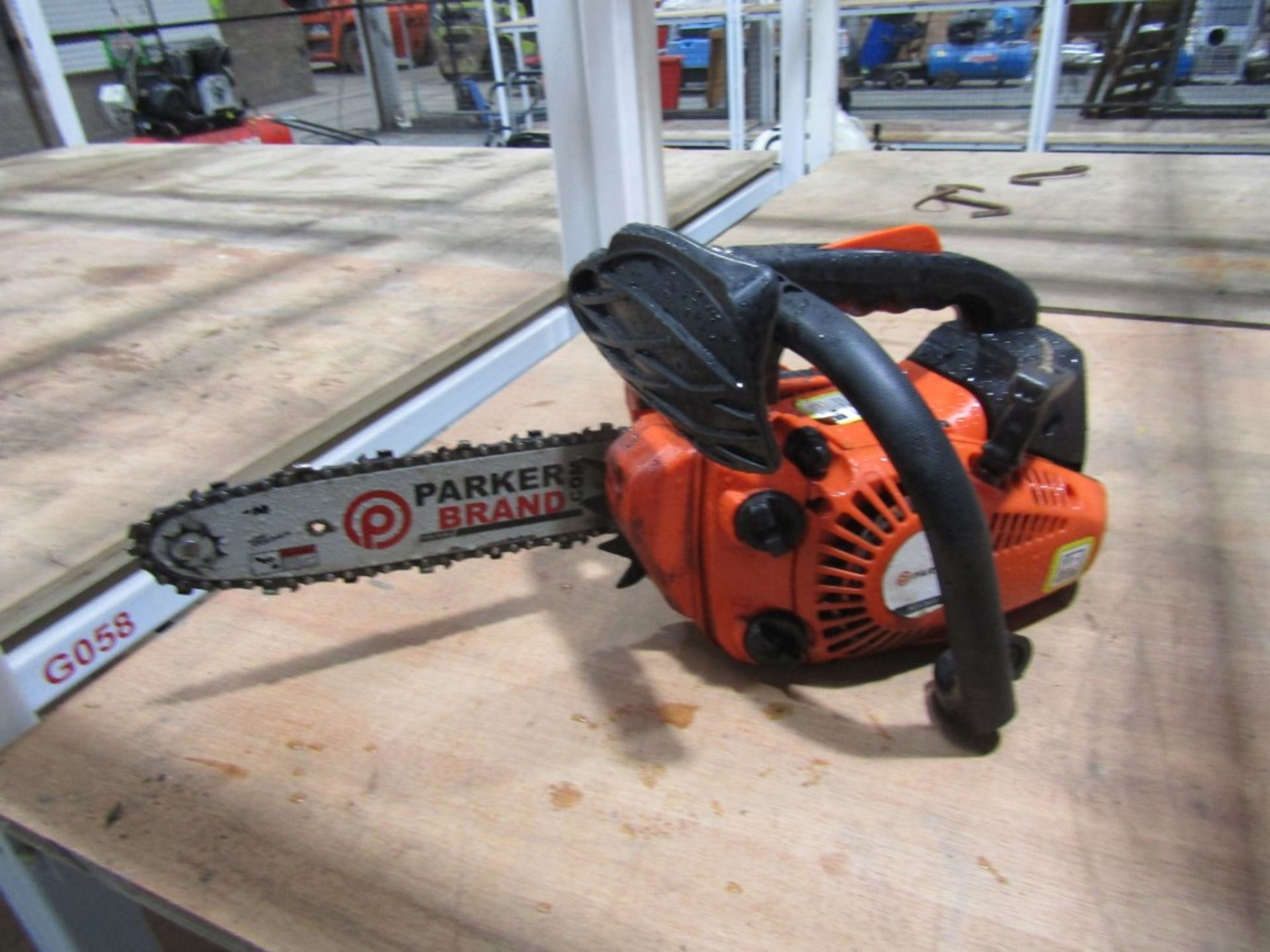 PARKER PCS2600 10" SINGLE HAND CHAIN SAW (DIRECT HIRE CO) [+ VAT]