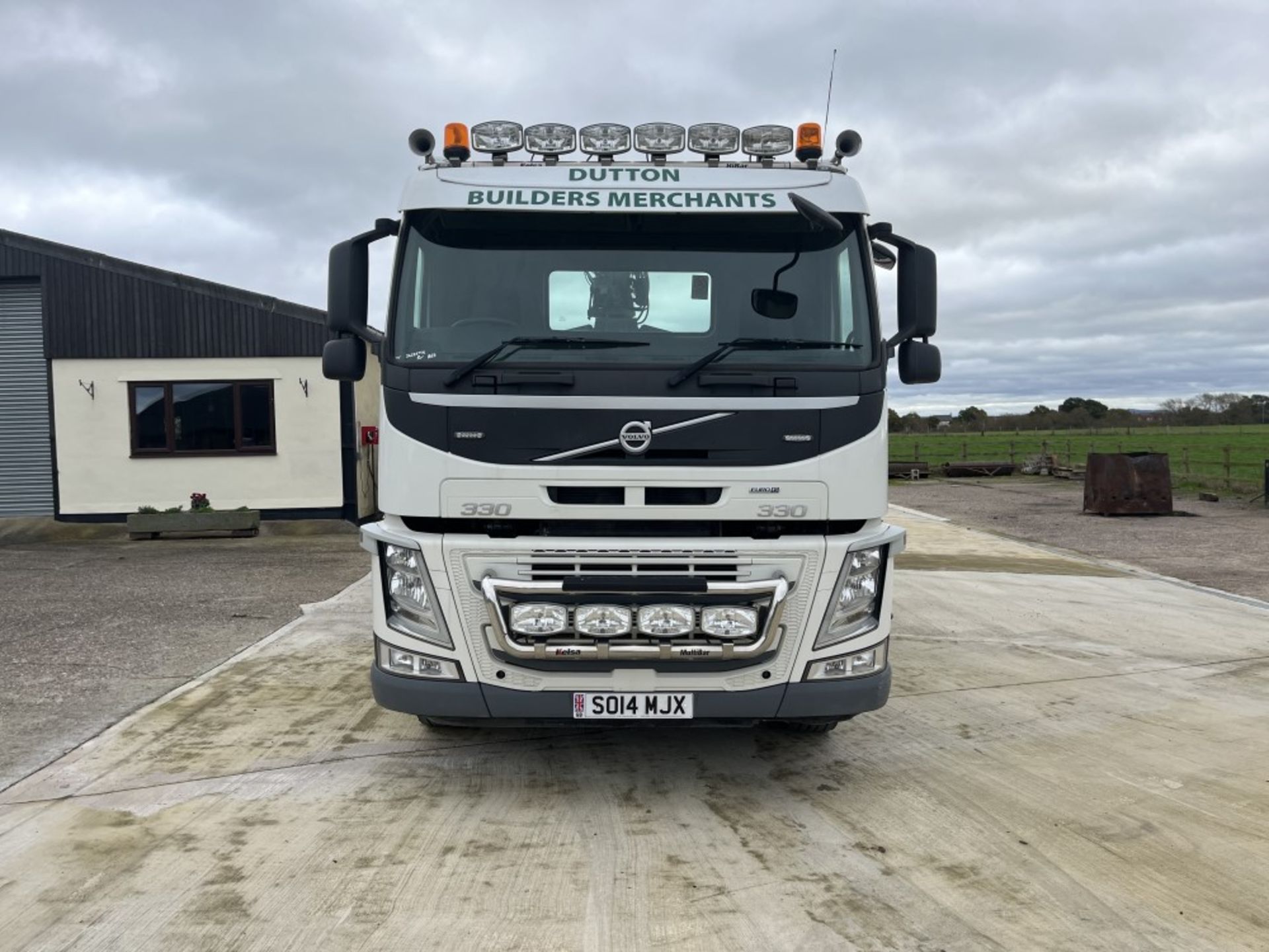 14 reg VOLVO FM DROPSIDE C/W REAR MOUNTED ATLAS 135.2E CRANE & BRICK GRAB (LOCATION MIDDLEWICH)