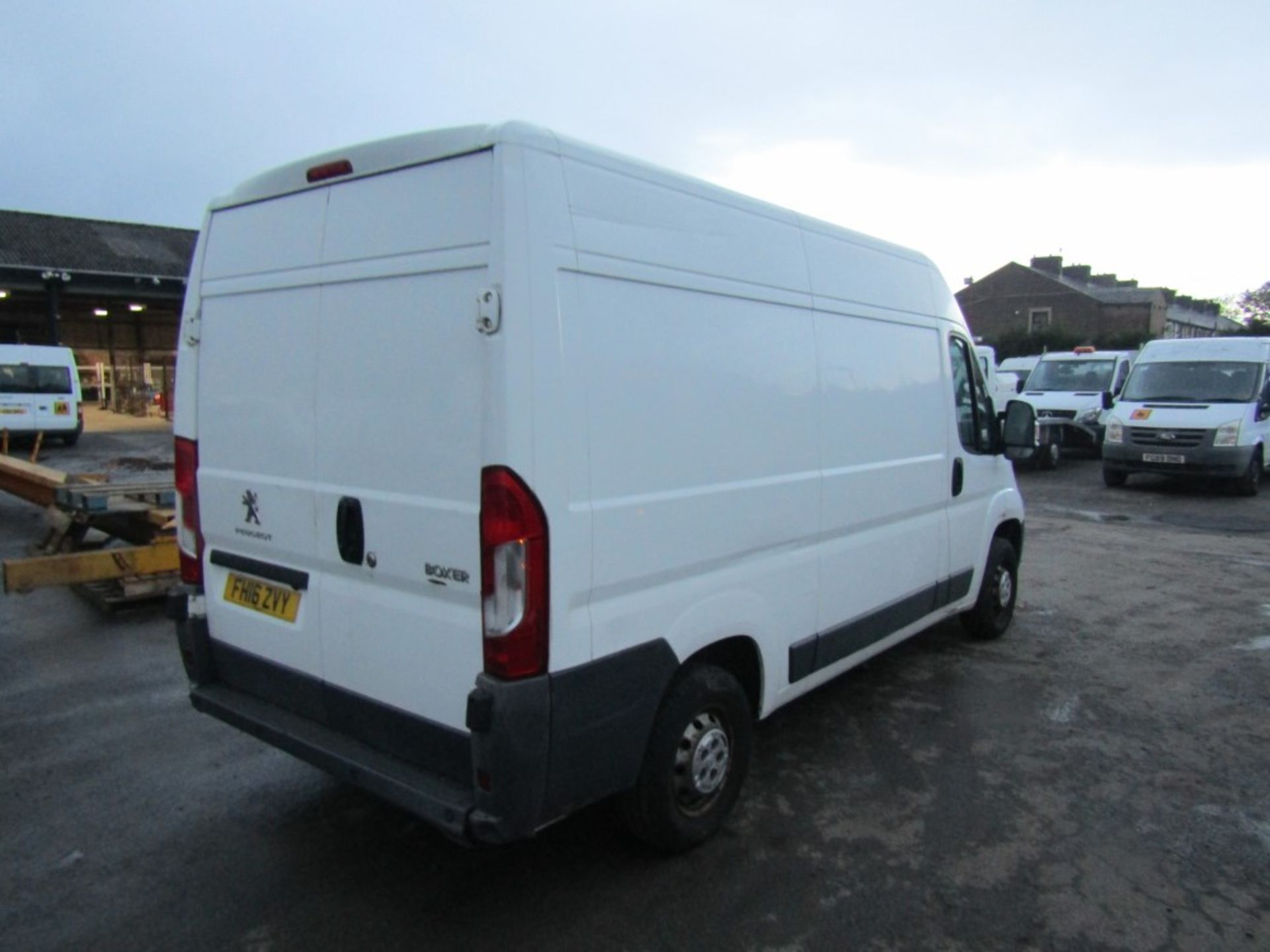 16 reg PEUGEOT BOXER 335 PROFESSIONAL L2H2 HDI, 1ST REG 06/16, TEST 09/23, 170857M WARRANTED, V5 - Image 4 of 6