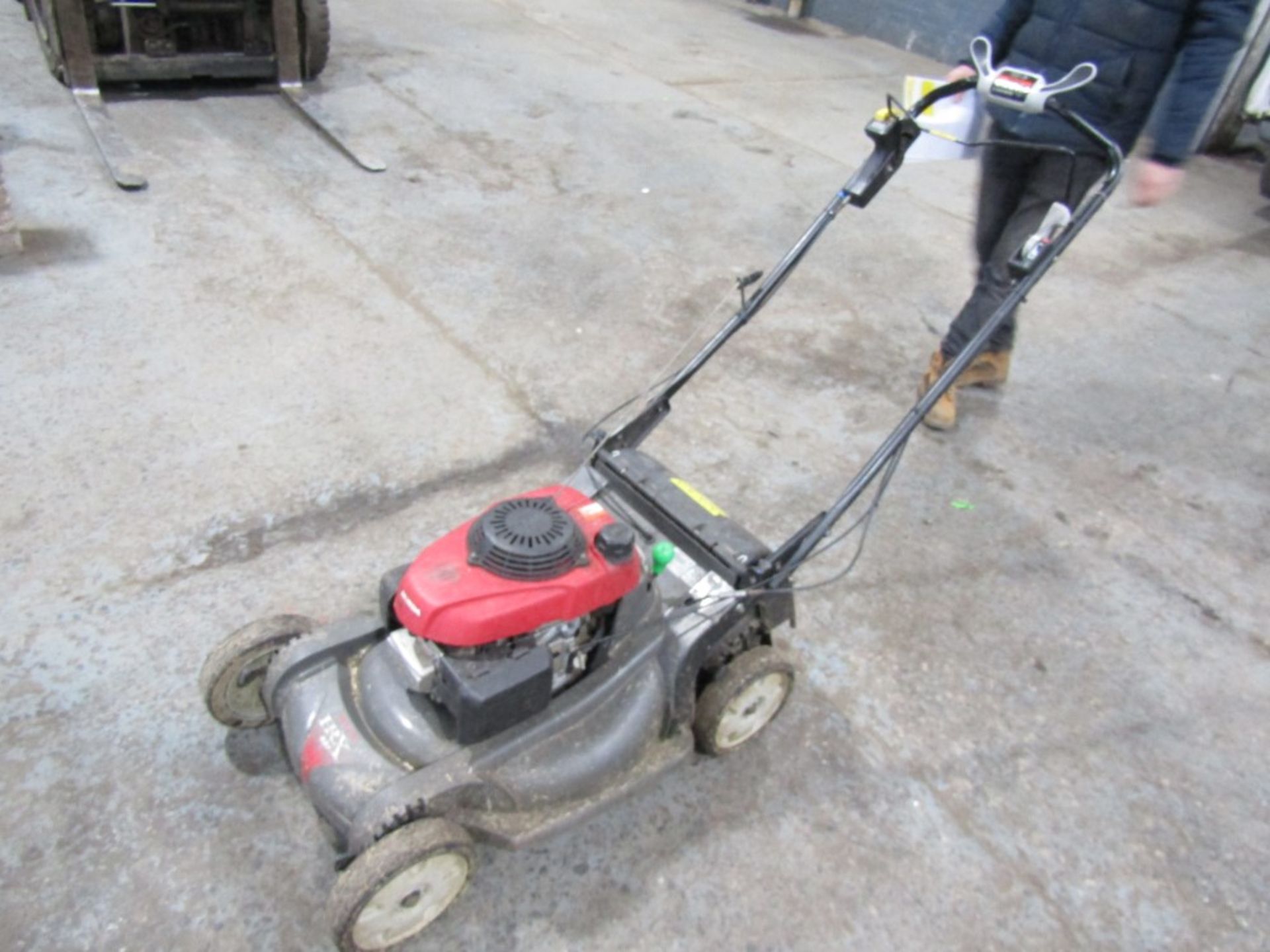 HONDA MOWER (DIRECT COUNCIL) [+ VAT]