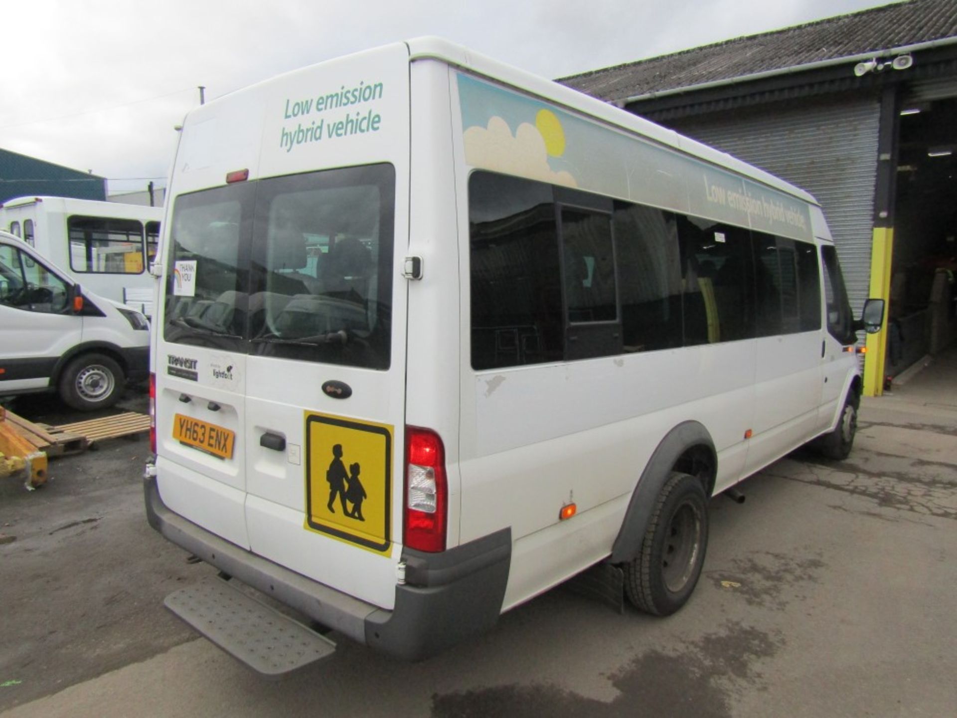 63 reg FORD TRANSIT 135 T430 RWD MINIBUS (DIRECT COUNCIL) 1ST REG 09/13, TEST 05/23, 88077M, V5 - Image 4 of 7