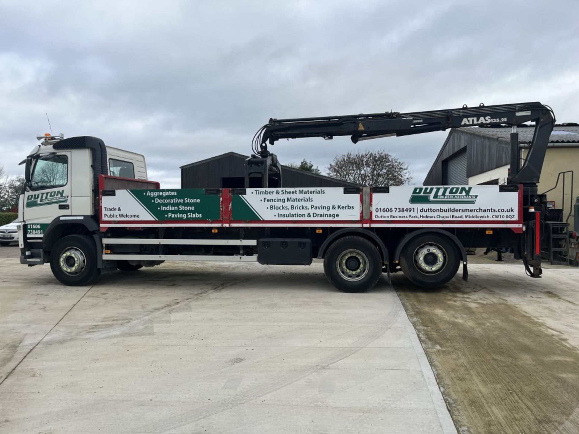 14 reg VOLVO FM DROPSIDE C/W REAR MOUNTED ATLAS 135.2E CRANE & BRICK GRAB (LOCATION MIDDLEWICH) - Image 7 of 11