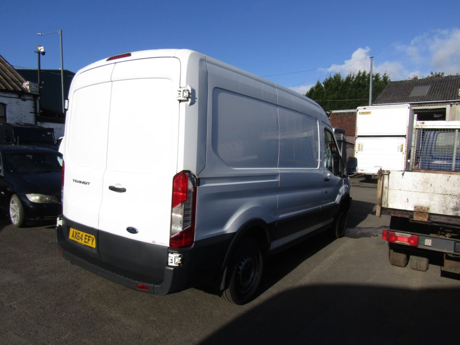 64 reg FORD TRANSIT 350, 1ST REG 02/15, TEST 10/23, 194684M WARRANTED, V5 HERE, 3 FORMER - Image 4 of 7