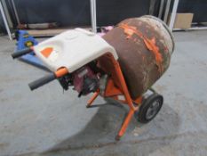 BELLE PETROL CEMENT MIXER [NO VAT]