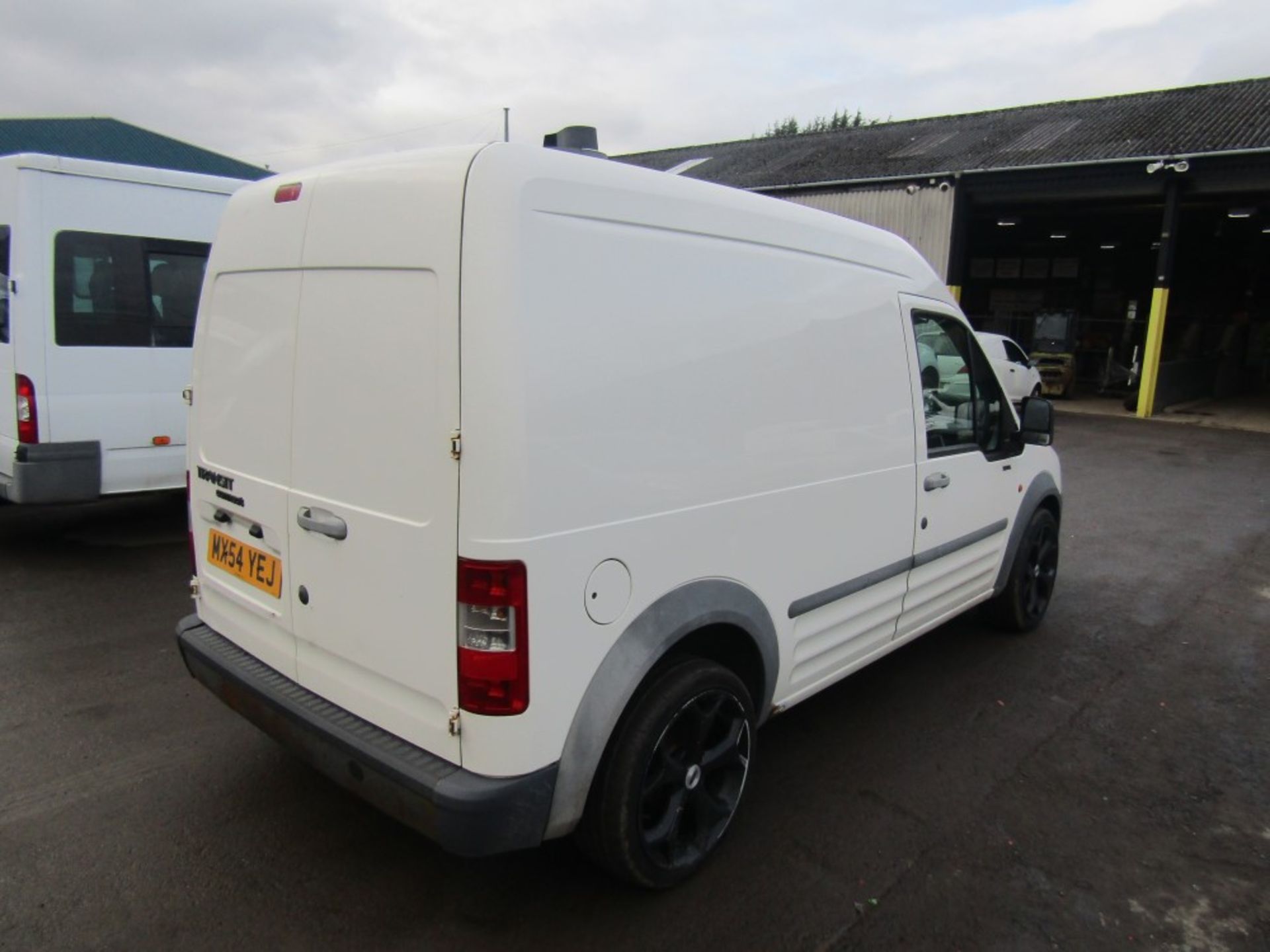 54 reg FORD TRANSIT CONNECT L230 D HIGH TOP - EX POLICE DOG VAN, 1ST REG 01/05, TEST 11/23, MILEAGE - Image 4 of 7