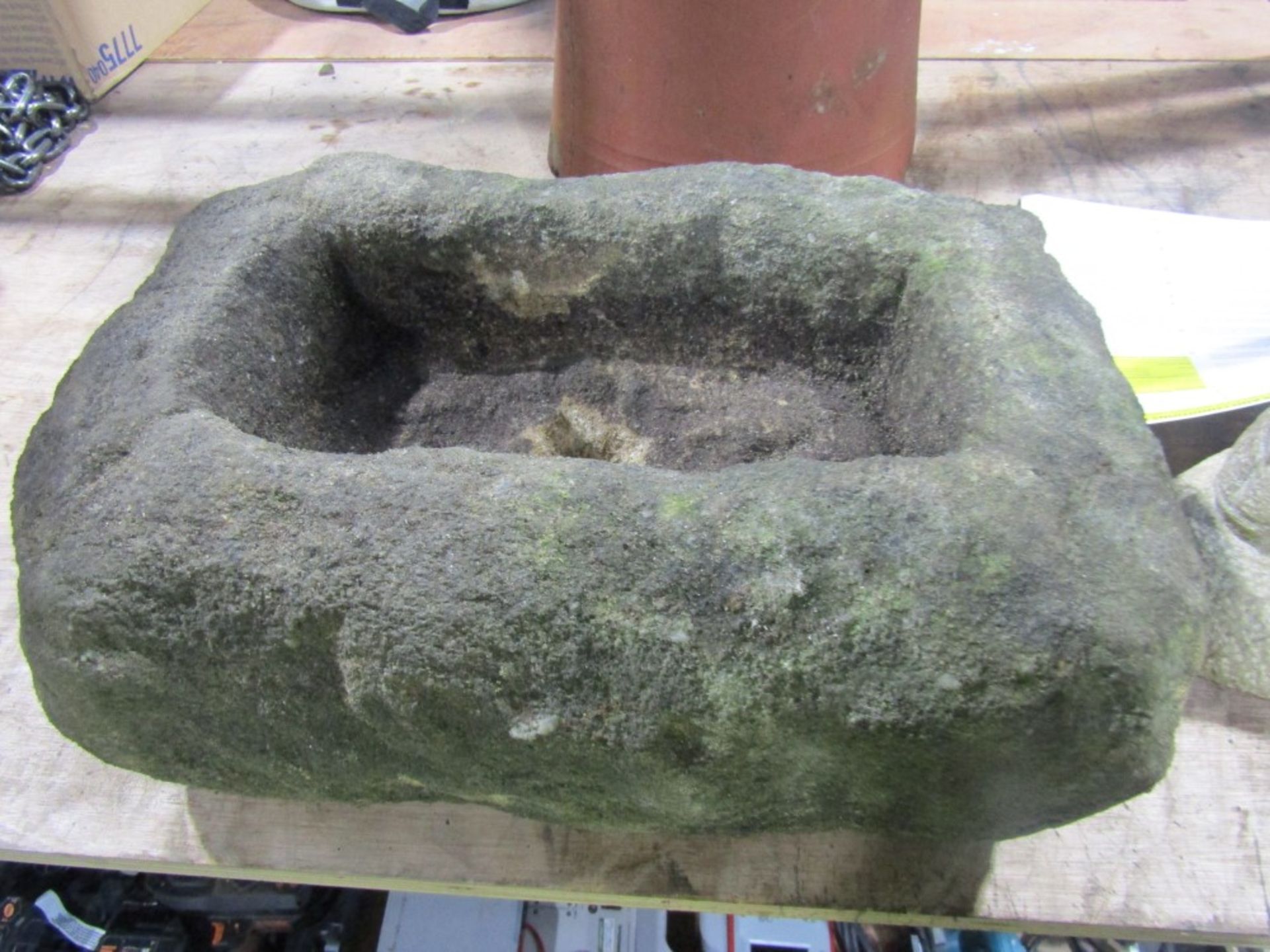 NATURAL STONE GARDEN TROUGH WITH DRAINAGE HOLE [NO VAT]