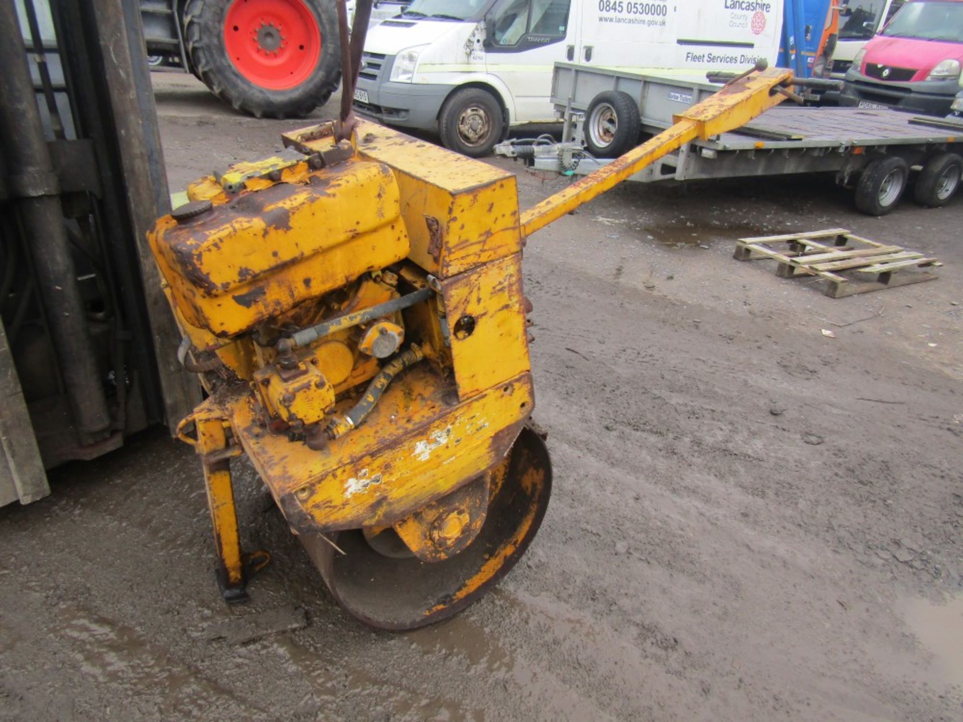 YELLOW TEREX MBR71 ROLLER [+ VAT] - Image 2 of 2