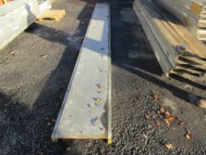 20' YOUNGMAN BOARD (DIRECT HIRE CO) [+ VAT]