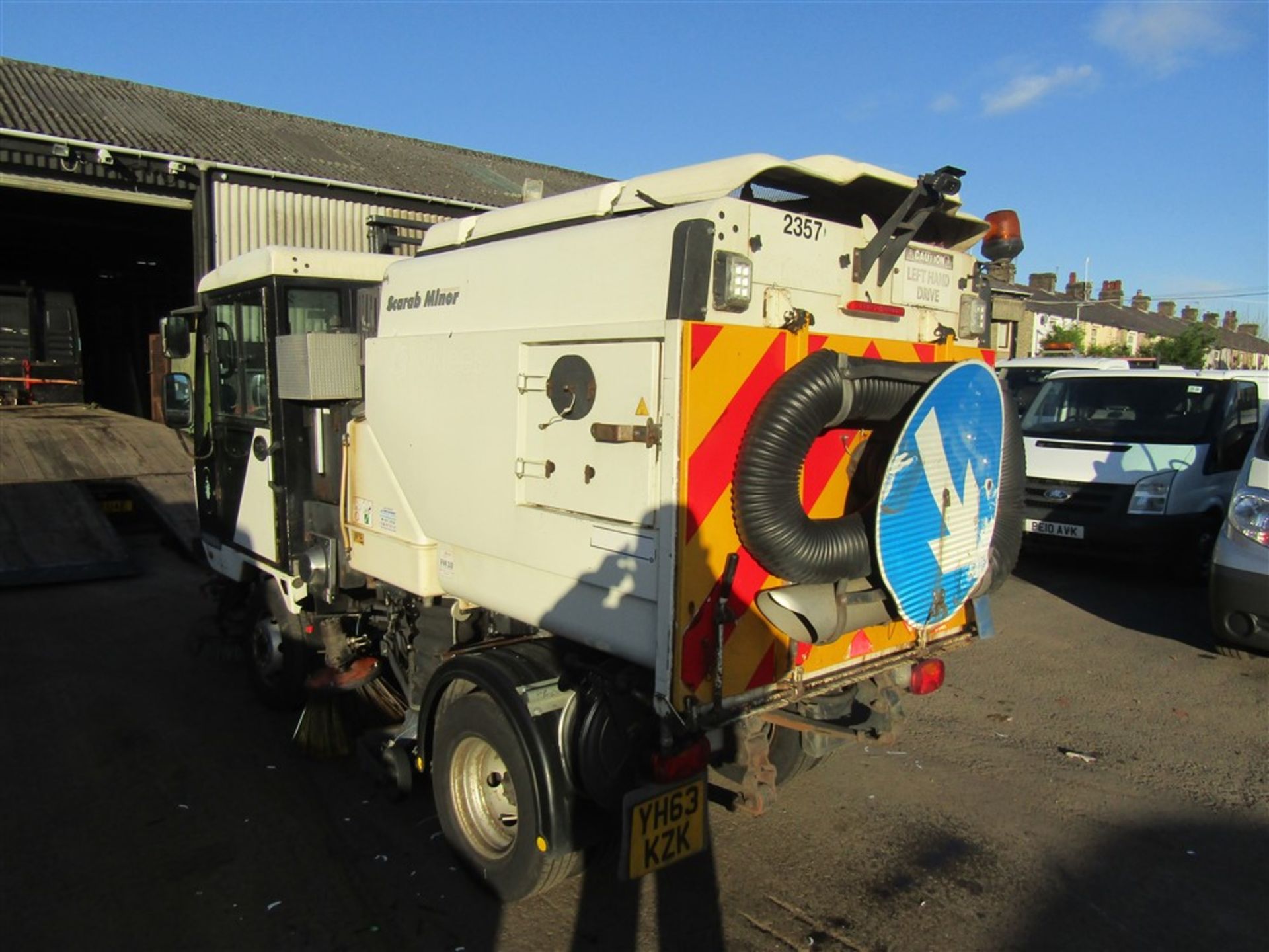 63 reg SCARAB MINOR SWEEPER (DIRECT COUNCIL) 1ST REG 12/13, 45616.9M, V5 HERE, 1 OWNER FROM [+ VAT] - Image 4 of 6