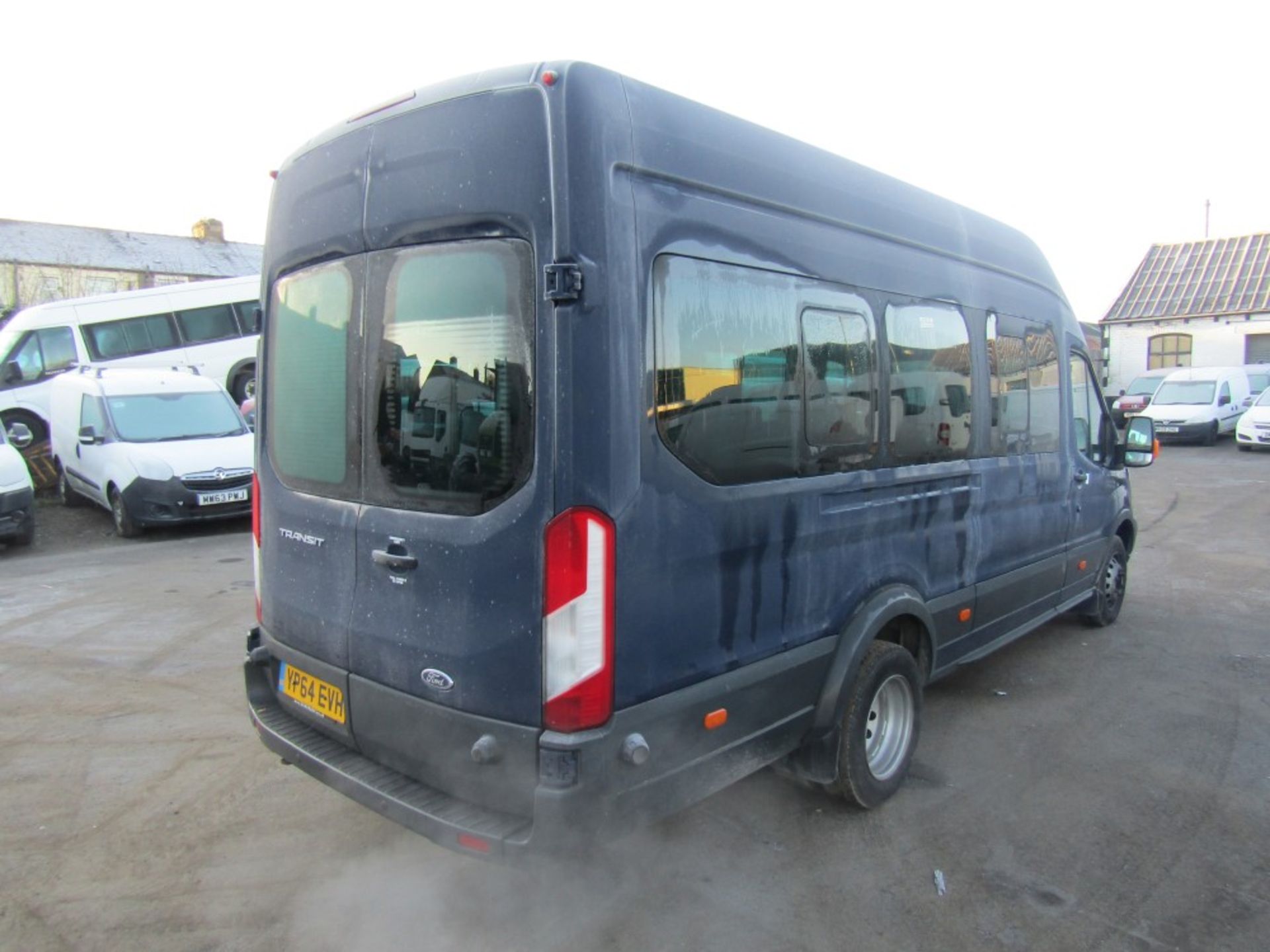 64 reg FORD TRANSIT 460 TREND 17 SEAT MINIBUS, 1ST REG 10/14, TEST 06/23, 85250M WARRANTED, V5 HERE, - Image 4 of 7