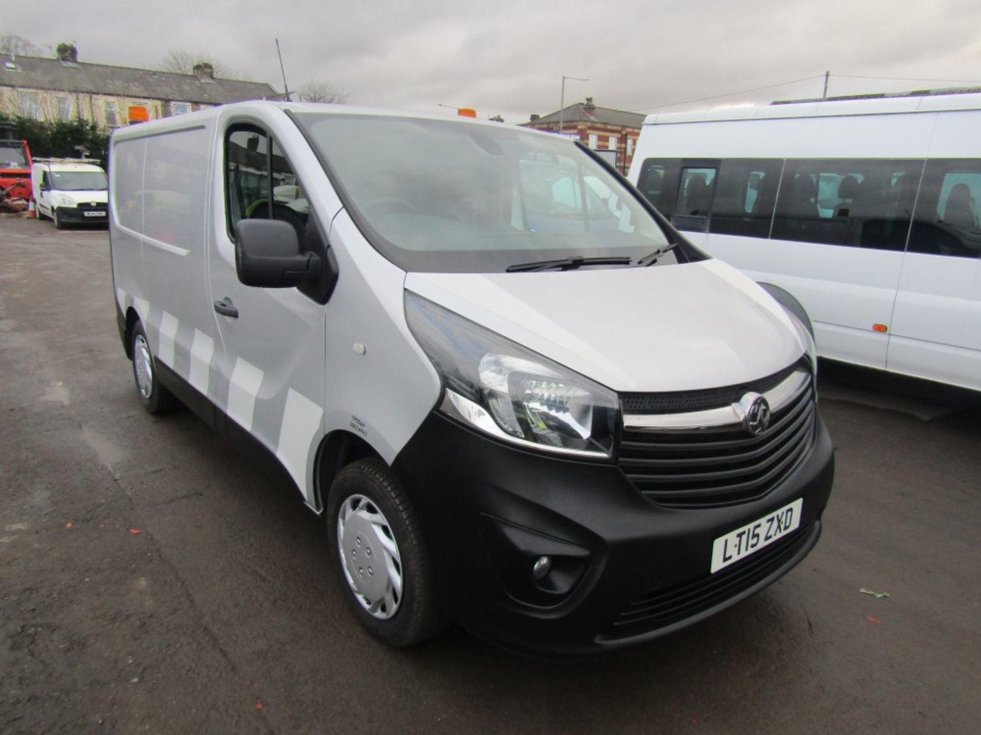 15 reg VAUXHALL VIVARO 2900 CDTI ECOFLEX, 1 COMPANY OWNER, PART SERV HISTORY, AIR CON, 1ST REG 03/