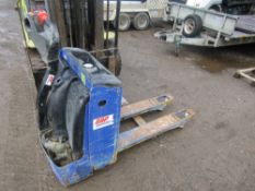 POWERED PALLET TRUCK (DIRECT GAP) [+ VAT]