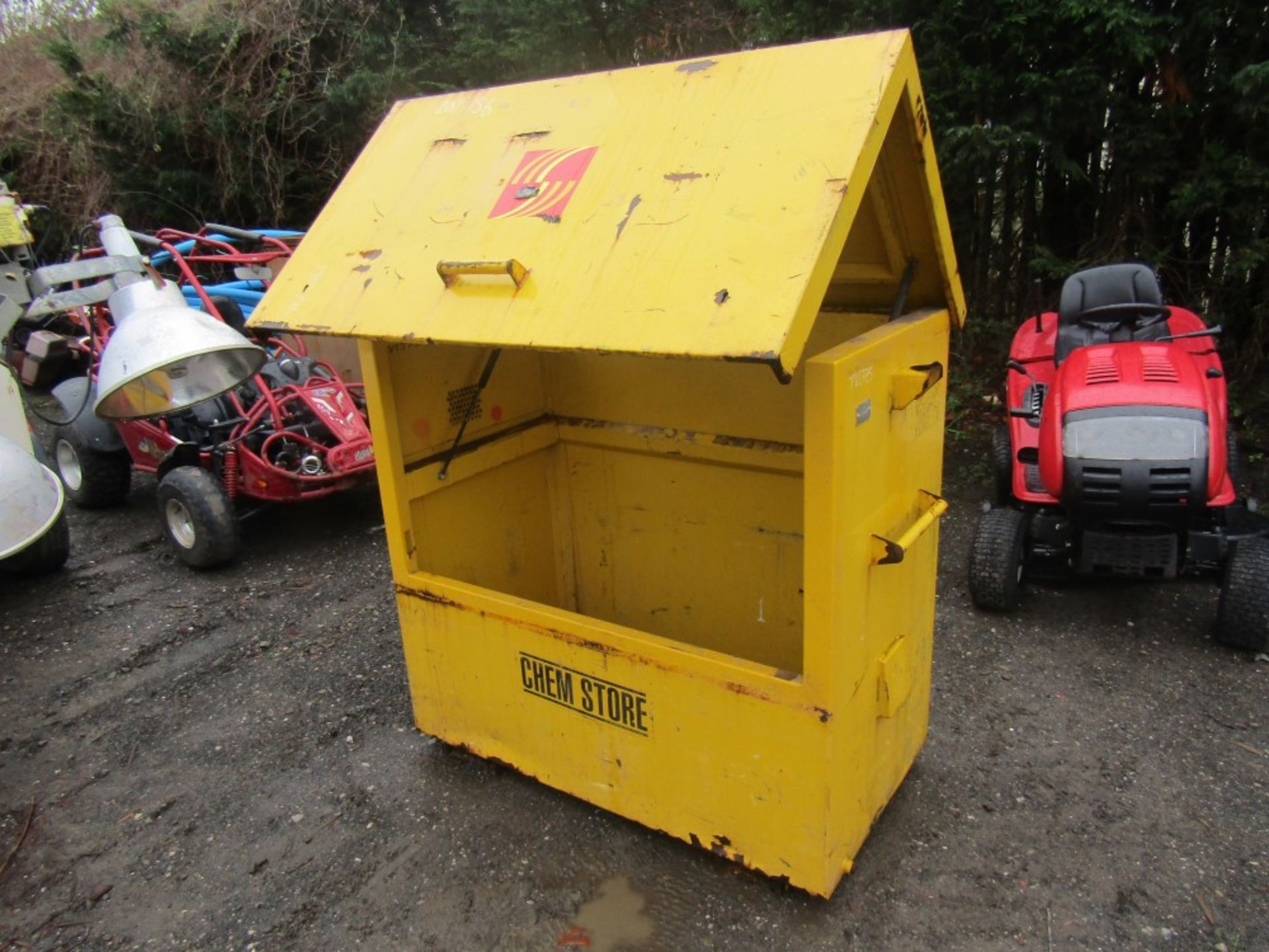 YELLOW STORAGE TOOL CHEST [+ VAT]