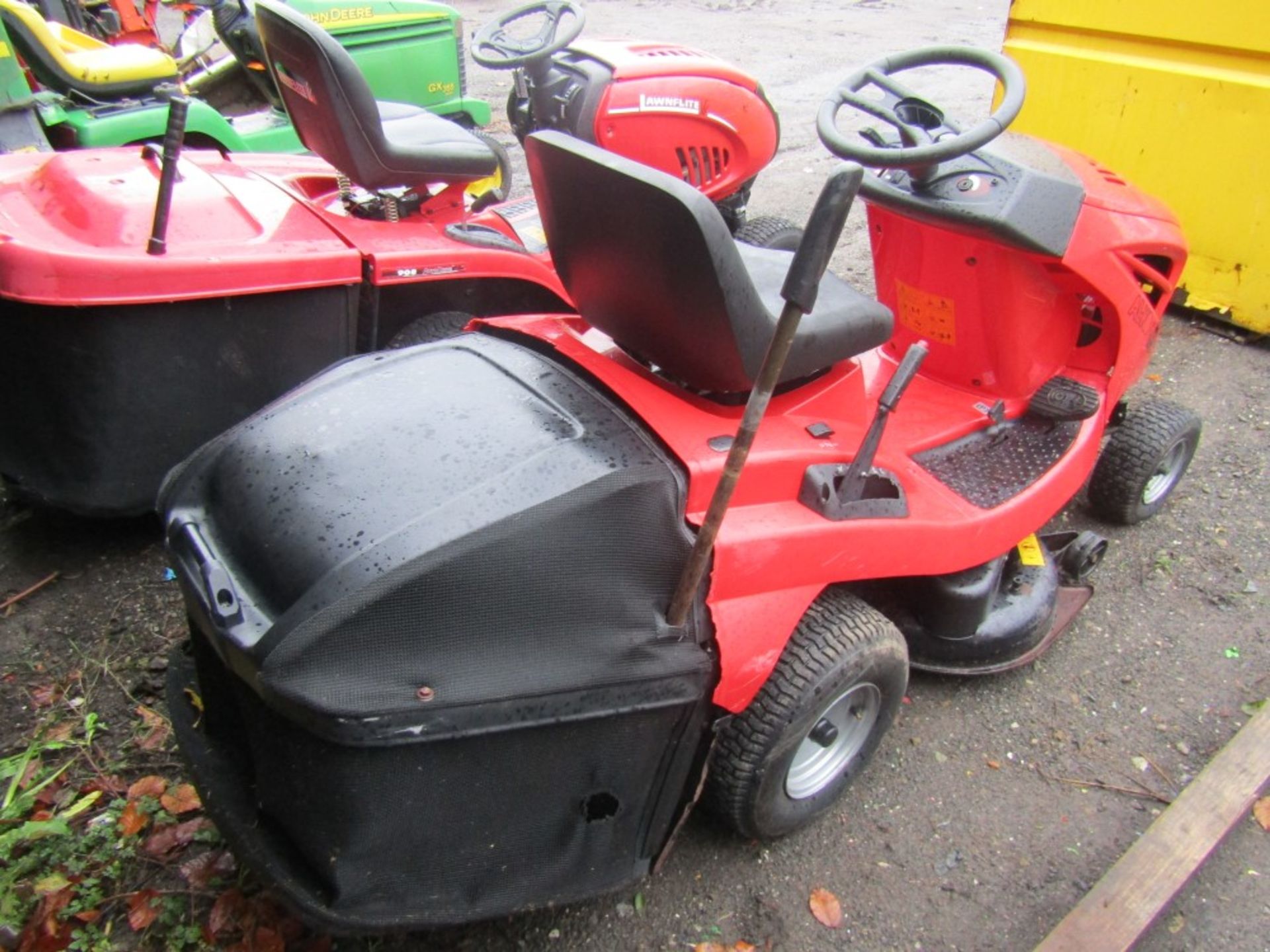 ALKO T920HR RIDE ON MOWER [NO VAT] - Image 3 of 4