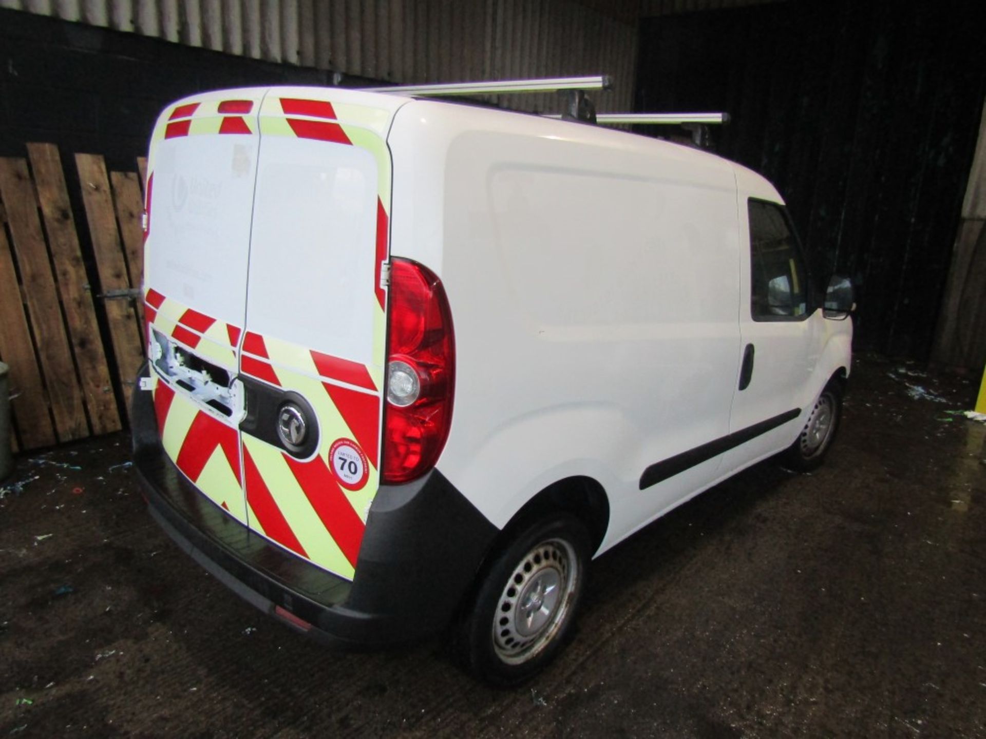 63 reg VAUXHALL COMBO 2300 L1H1 CDTI (NON RUNNER) (DIRECT UNITED UTILITES WATER) 1ST REG 02/14, - Image 4 of 7