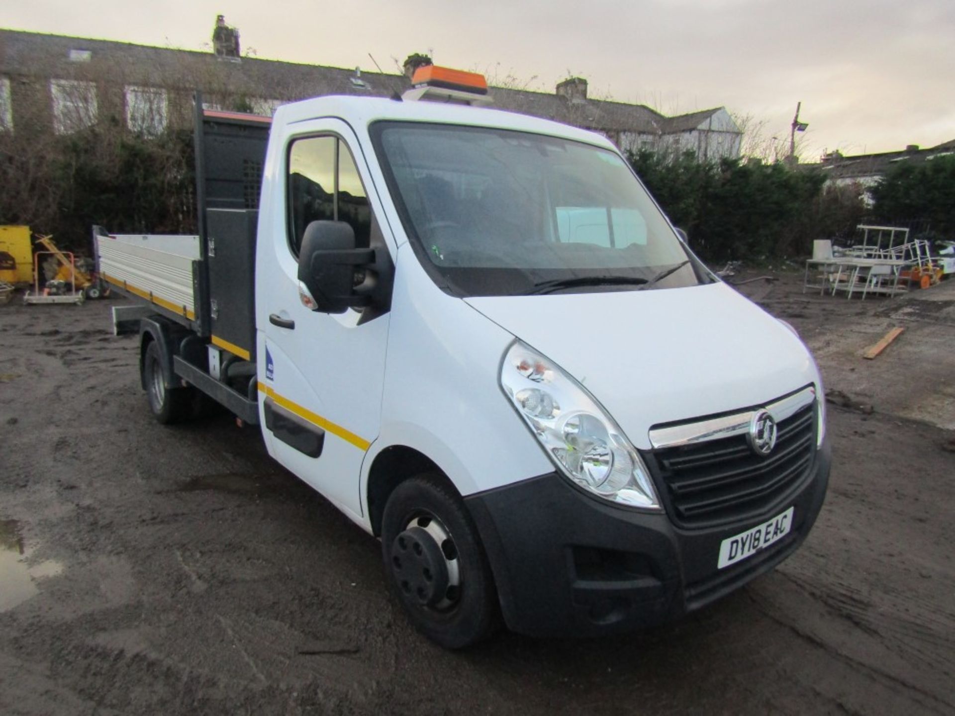 18 reg VAUXHALL MOVANO L3H1 R3500 CDTI TIPPER (RUNS BUT ENGINE KNOCKING) (DIRECT COUNCIL) 1ST REG