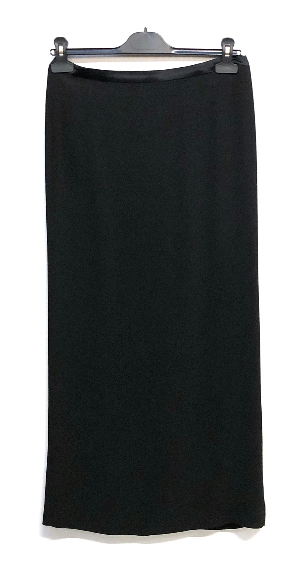 An Apostrophe two piece top and trousers, size 40; together with a Mani long black skirt, size 8 - Image 2 of 2