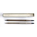 A Cross sterling silver pen and matching propelling pencil in a cross box
