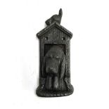 A cast iron cat and dog door knocker, 14.5cmL