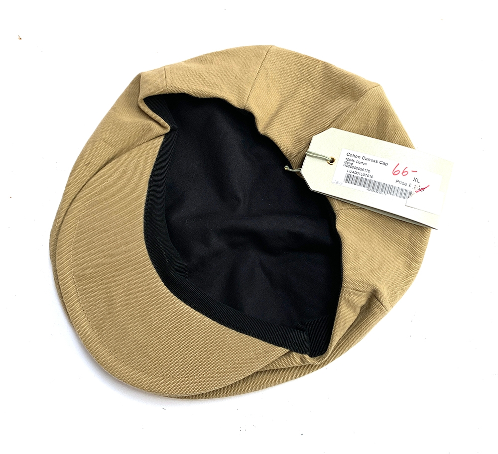 A Holland & Holland cotton canvas cap (sand), size XL - Image 2 of 2