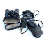 A pair of Commodore 9x40 wide angle binoculars no. 10028, together with a Sunpak flash unit, Olympus