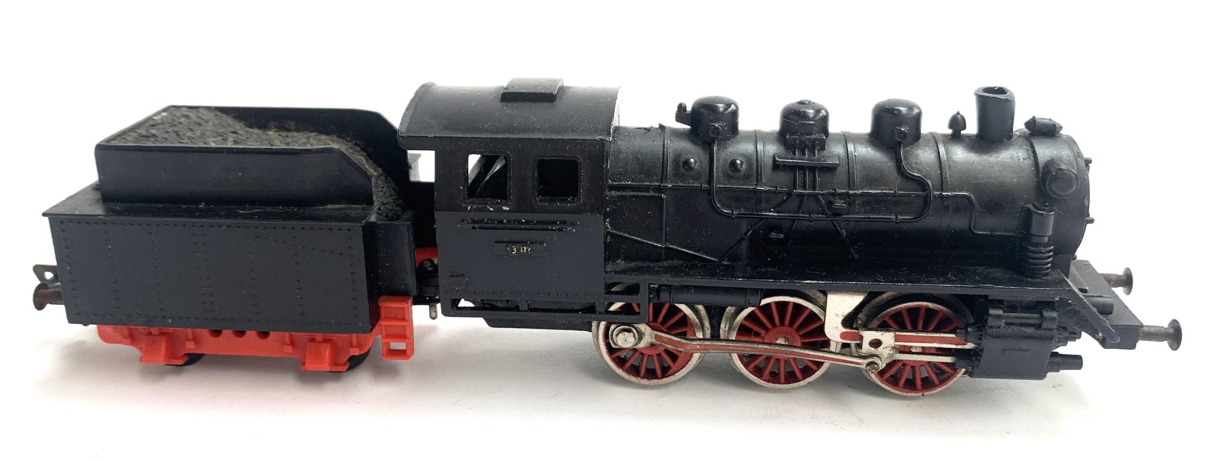 A Fleischmann 1304 HO gauge steam locomotive with tender
