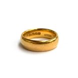 A 22ct gold wedding band, approx. 8g, size K 1/2