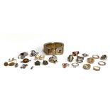 A mixed lot to include rings, some 925 silver, a tigers eye brooch; A pair of heavy silver plated