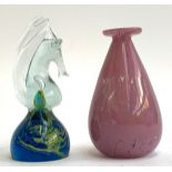 A Mdina glass horse paperweight, 14.5cmH; together with a pink Mdina glass vase, 13cmH