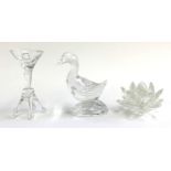 A Waterford crystal duck figurine, 9.5cmH; together with a Dartington splash foot glass, 10cmH;