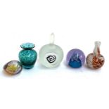 5 Studio art glass pieces to include Caithness Cauldron Aqua paperweight