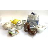 A mixed lot of teapots to include Wedgwood, Royal Worcester, Adams etc