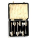 A lot of six George III silver teaspoons, 1805 and 1816