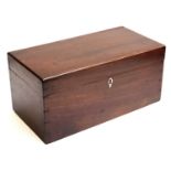 A George III mahogany box with hinged lid, 36x18x17cmH